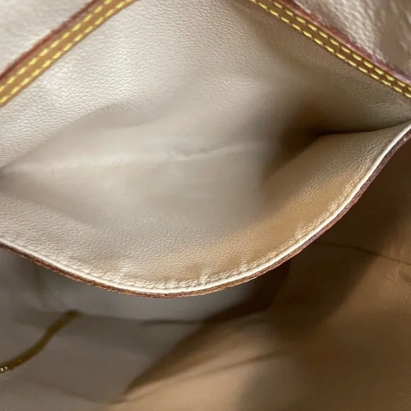 Louis Vuitton Monogram Bucket GM